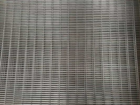 2x2 10 Gauge Galvanized Welded Wire Mesh Oxidation Resistance For Industry